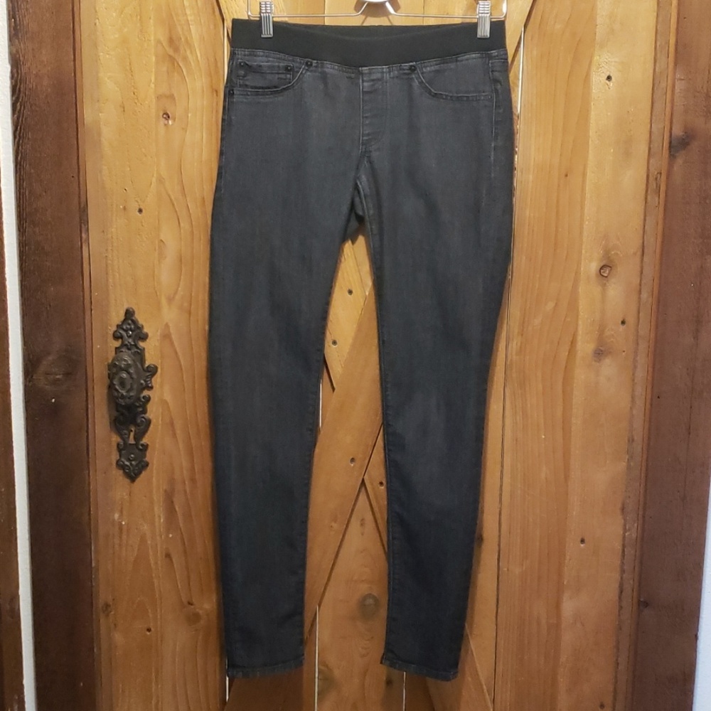 AG Adriano Goldschmied Black Skinny Jean Jegging